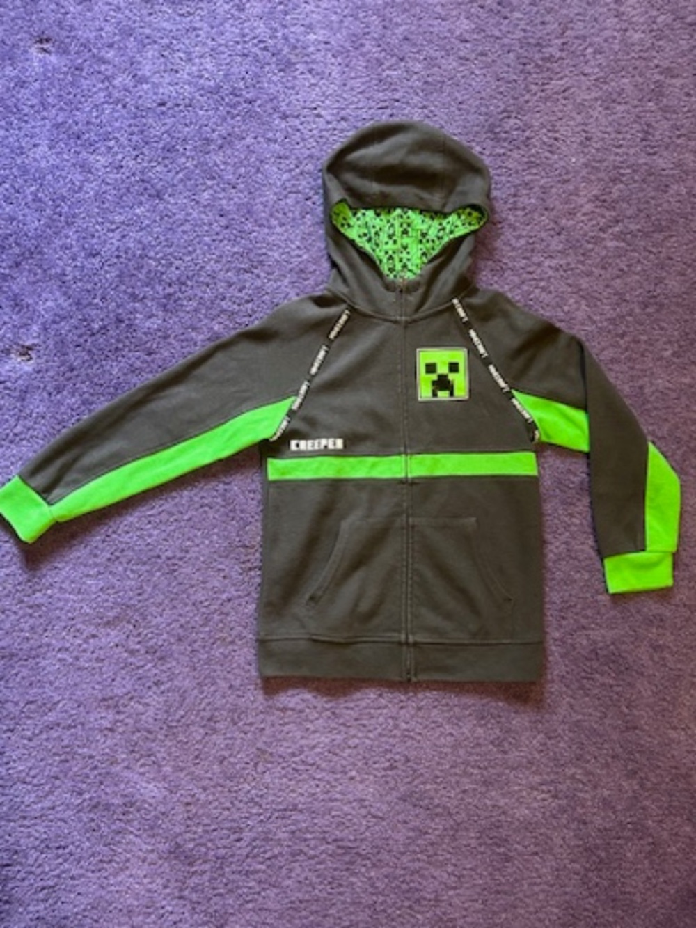 Minecraft Creeper Full zip hooded jacket - Size 7/8